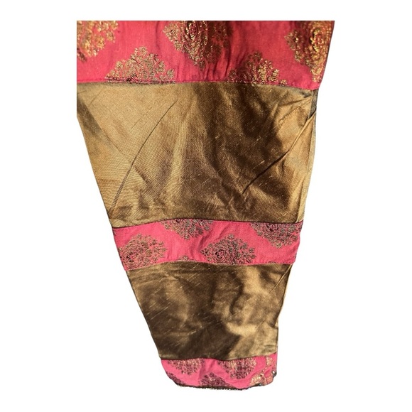 Chic Kurta in Pink & Gold - Picture 7 of 12